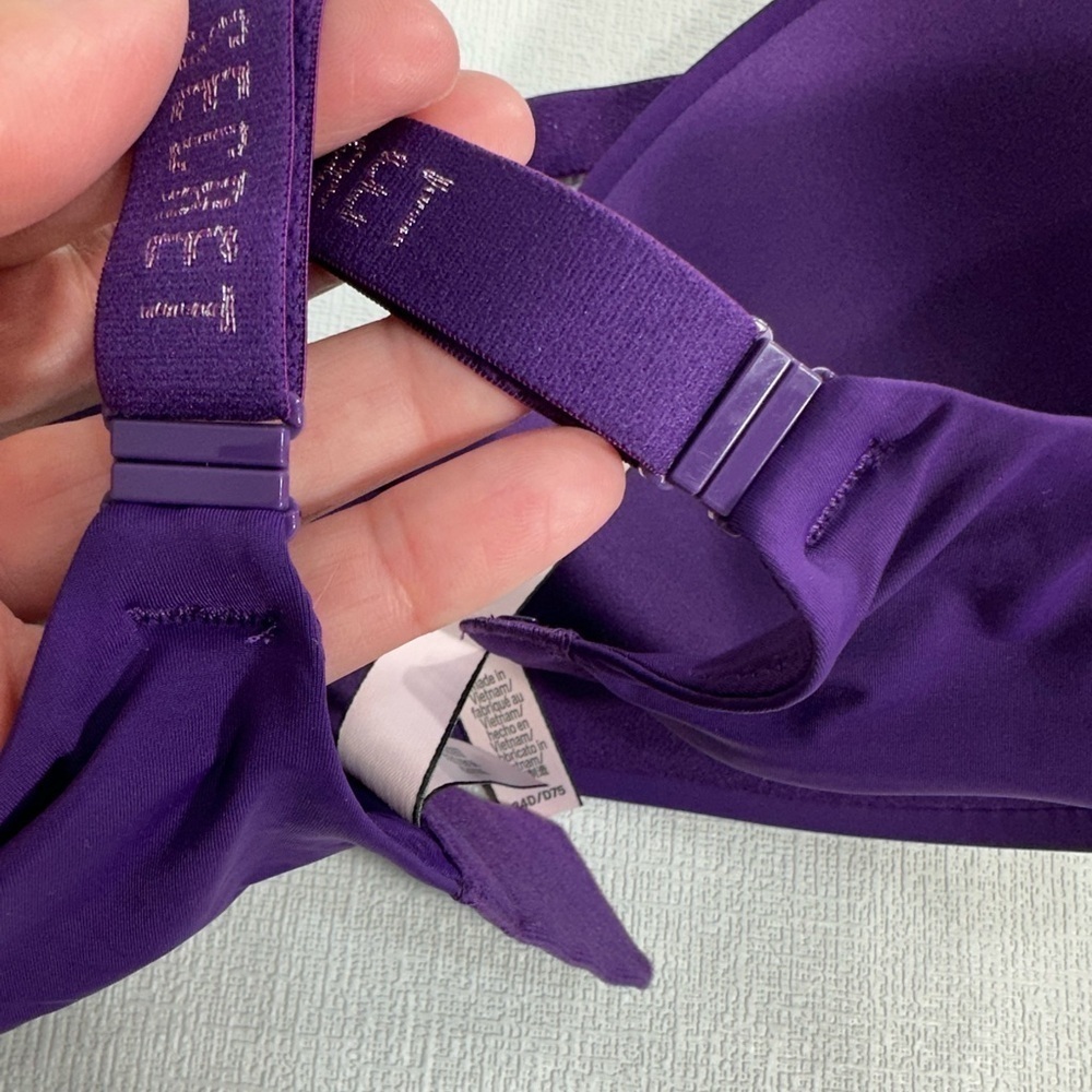 NWOT Victoria’s Secret T shirt lightly lined wireless bra purple size 34D - Picture 8 of 8